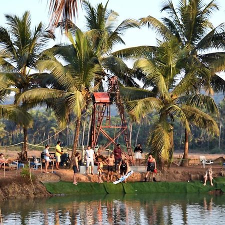 Wake Park Goa Hotel Arambol Bagian luar foto